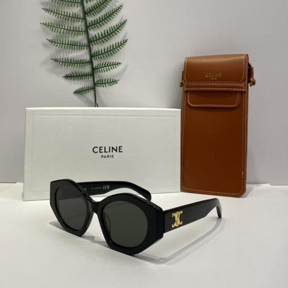 Celine Triomphe Black Women's Sunglasses - Picture 1 of 6